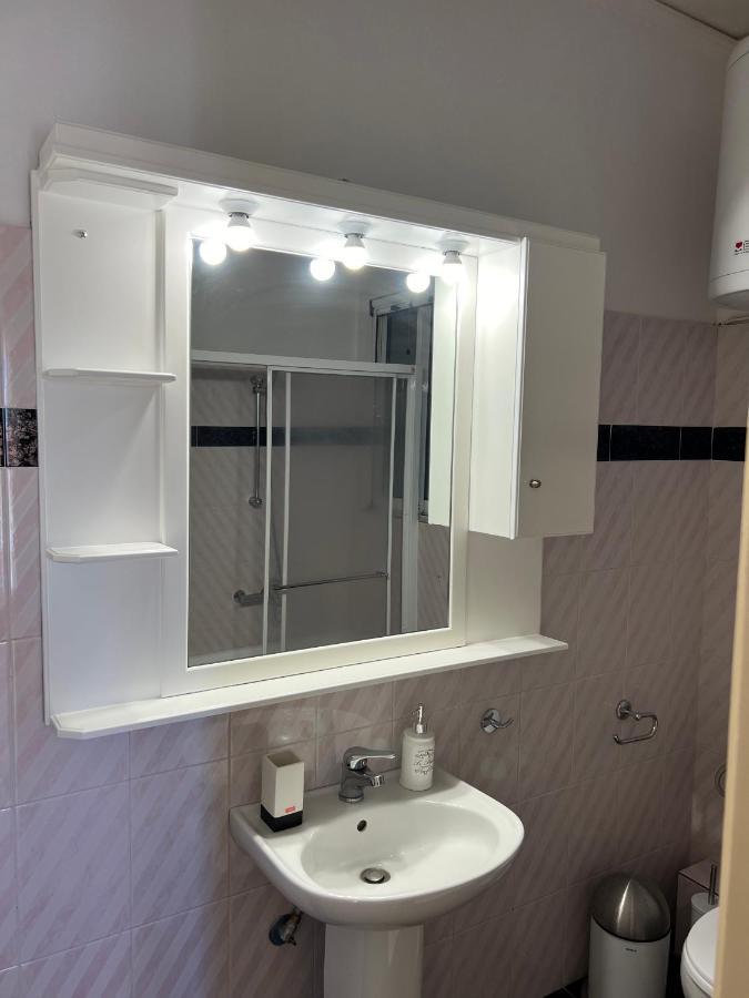 Machi'S Apartment Markópoulon المظهر الخارجي الصورة